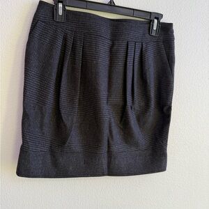 Burberry Tulip Shaped Black and Gray Plaid Women's Skirt, Size 4, Wool
